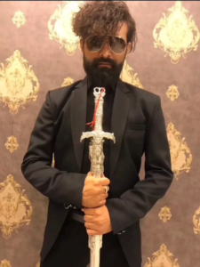 Monochrome Black Designer Suit (Avant-Garde Style)